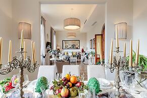 The Park View Apartment