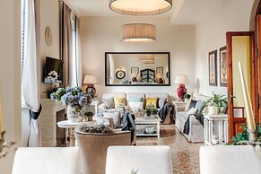 The Park View Apartment