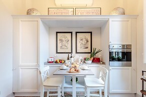 The Park View Apartment