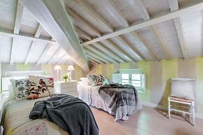 Casolare Dei Colli in Camaiore