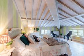 Casolare Dei Colli in Camaiore