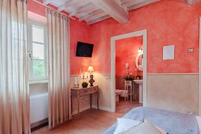 Casolare Dei Colli in Camaiore