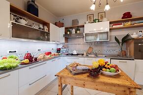 Villa Dana in Segromigno in Monte