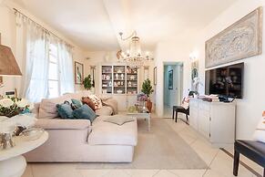 Villa Dana in Segromigno in Monte