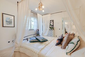 Villa Dana in Segromigno in Monte