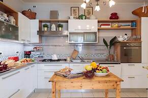 Villa Dana in Segromigno in Monte