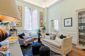 The Medieval Penthouse 5 Bedrooms