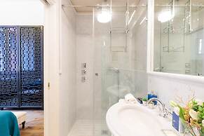 The Medieval Penthouse 5 Bedrooms