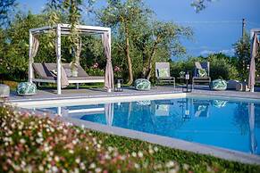 Villa Duemani - Pickleball Retreat