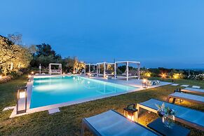 Villa Duemani - Pickleball Retreat