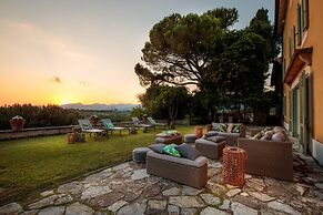 Villa Duemani - Pickleball Retreat