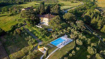 Villa Duemani - Pickleball Retreat