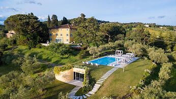 Villa Duemani - Pickleball Retreat