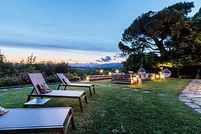 Villa Duemani - Pickleball Retreat