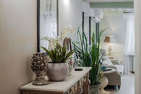 Casa Blanc in Lucca With 1 Bedrooms and 1 Bathrooms