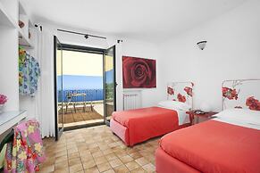 Villa dei Galli in Sant Agata sui Due Golfi