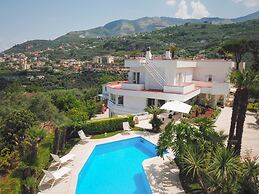 Villa Romeo in Vico Equense