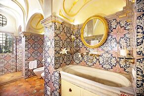 Palazzo Santa Croce in Positano