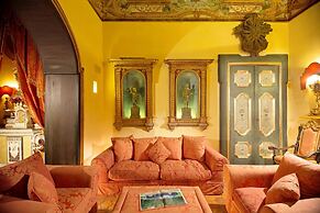 Palazzo Santa Croce in Positano