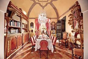 Palazzo Santa Croce in Positano