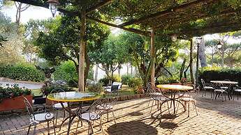 Villa Jasmine in Sant Agata sui Due Golfi