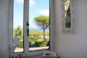 Villino Dalia 3 Bedrooms Apartment in Stintino