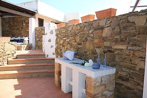 Villino Dalia 3 Bedrooms Apartment in Stintino