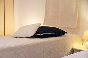 Villino Kenzia 4 Bedrooms Apartment in Stintino