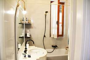 Villino Kenzia 4 Bedrooms Apartment in Stintino