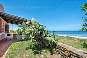 Villino Maja 2 Bedrooms Apartment in Stintino