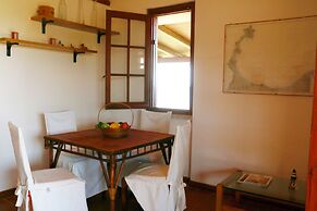 Villino Maja 2 Bedrooms Apartment in Stintino