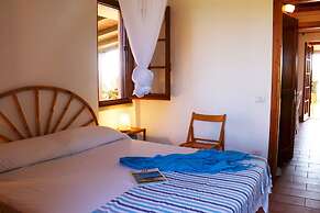 Villino Maja 2 Bedrooms Apartment in Stintino