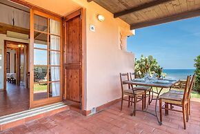 Villino Maja 2 Bedrooms Apartment in Stintino