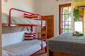 Villino Maja 2 Bedrooms Apartment in Stintino