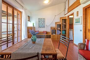 Villino Maja 2 Bedrooms Apartment in Stintino