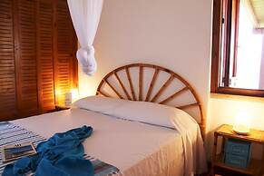 Villino Maja 2 Bedrooms Apartment in Stintino