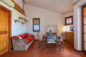 Villino Maja 2 Bedrooms Apartment in Stintino