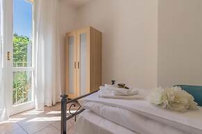 Il Tramonto sul Lago Varenna