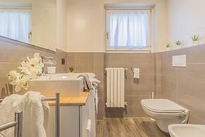 The Apple House Varenna