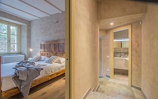 Del Duca Apartment in Varenna