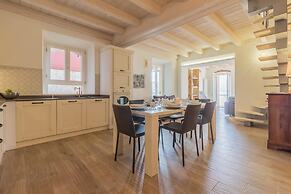 Elizabeth House Varenna