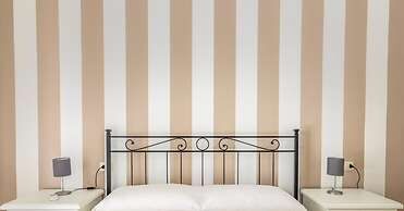 Sr-f943-ulag29a1 - Anita Apartment