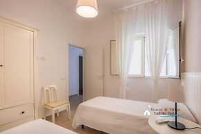 Sr-f943-ulag29a1 - Anita Apartment