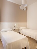 Sr-f943-ulag29a1 - Anita Apartment