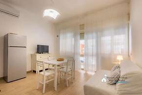 Sr-f943-ulag29a1 - Anita Apartment
