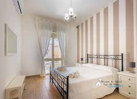 Sr-f943-ulag29a1 - Anita Apartment