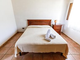 b Giagumeddu 09A Bilo