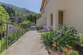 Amazing Life House in Varenna