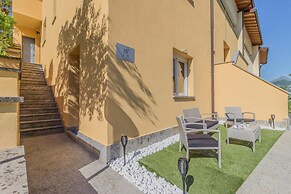 Amazing Life House in Varenna