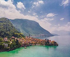 Casa Camelia Varenna